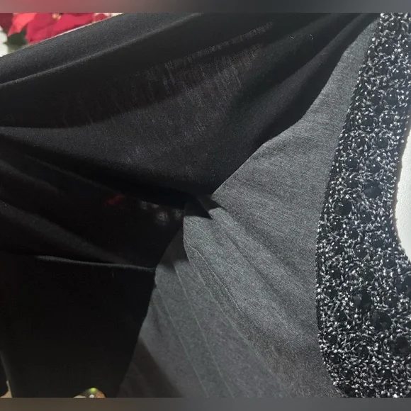 🐊4/$15 AB Studio Elegant Black / Gray Women's Layered Cardigan and Shirt Size L - Picture 3 of 4